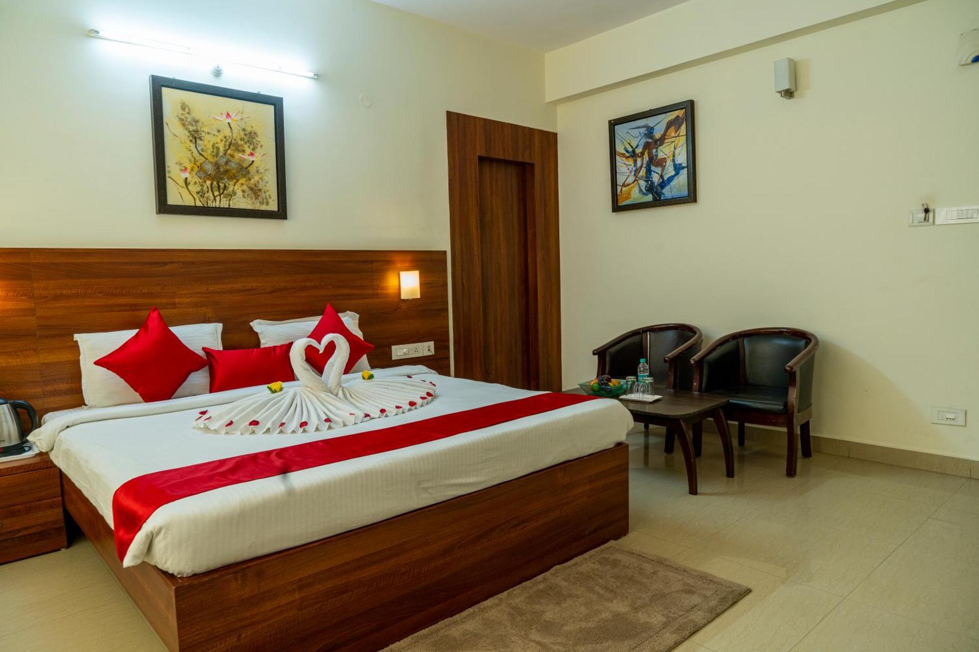 Hotel Krrish Inn - Ameerpet, Haydarabad Dış mekan fotoğraf