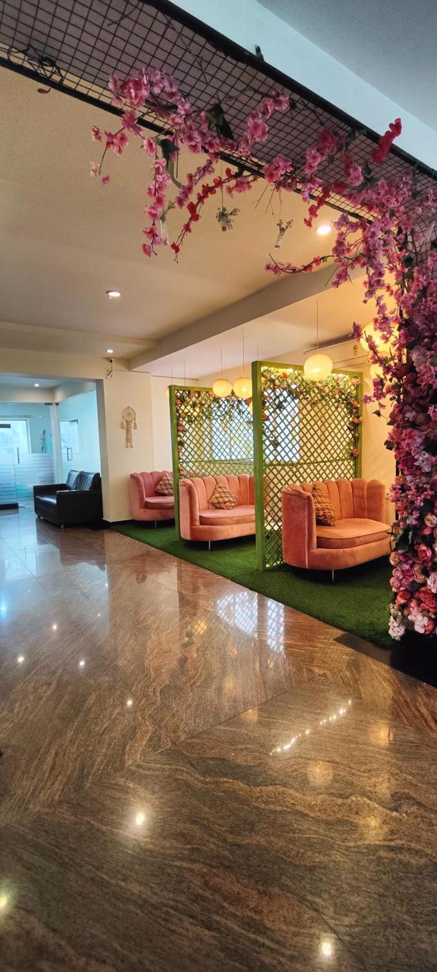 Hotel Krrish Inn - Ameerpet, Haydarabad Dış mekan fotoğraf